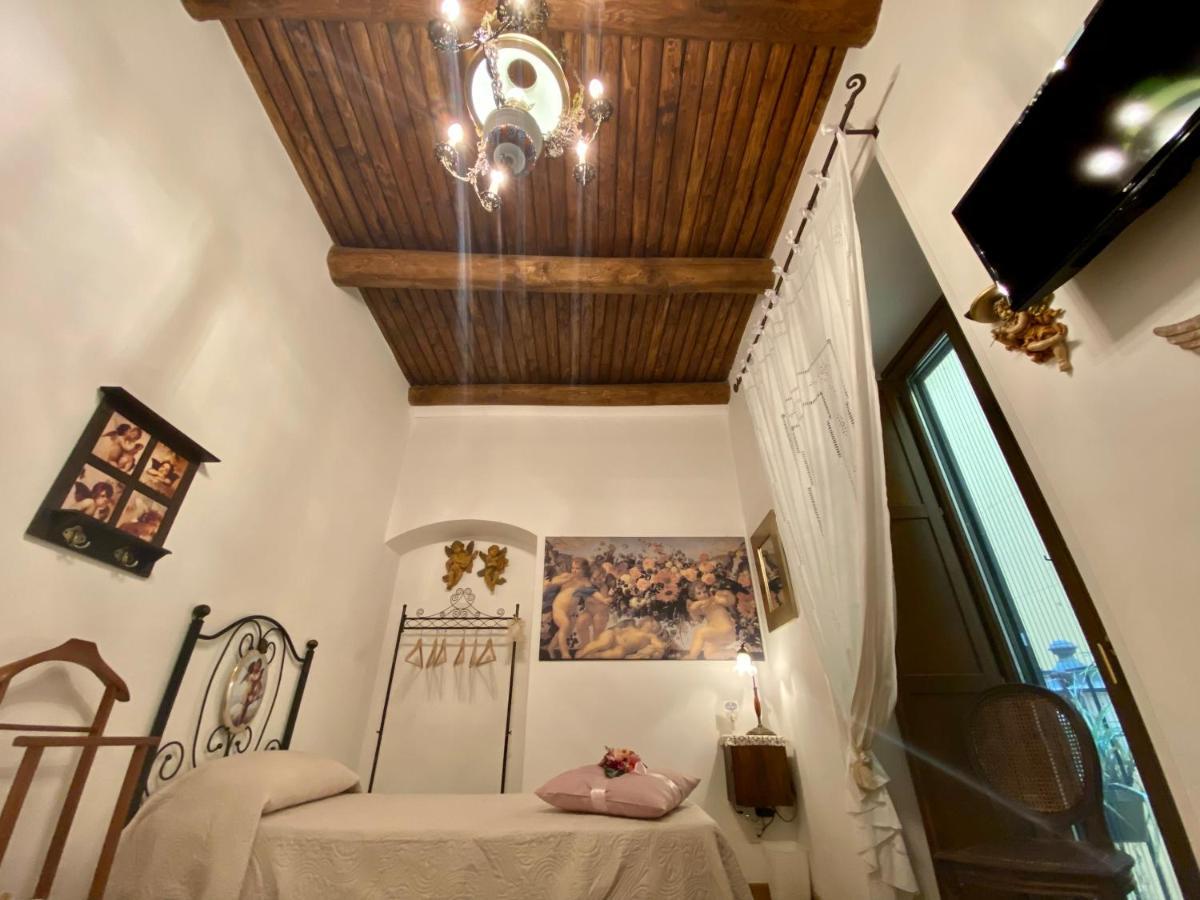 Bed and Breakfast La Casa Degli Angeli Салерно Экстерьер фото